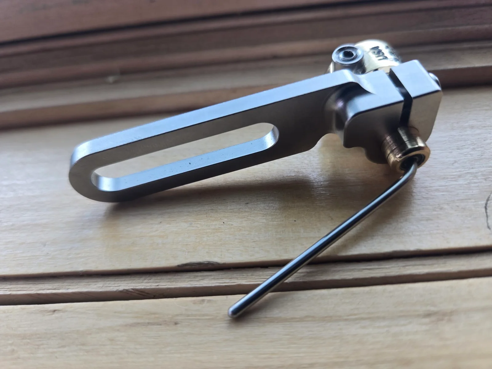 Полочка для классического лука баребоу Ant Dual Light Magnetic Barebow